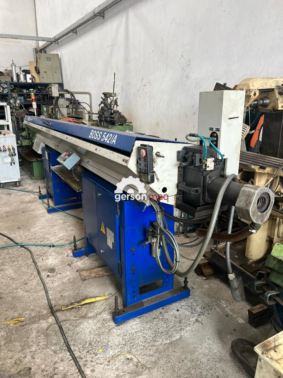 ALIMENTADOR DE BARRAS IEMCA BOSS 542/A ano 2013 3000 mm